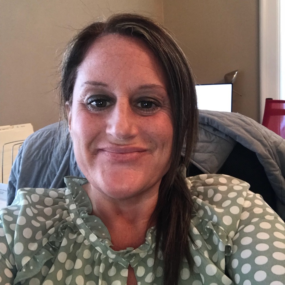 Meet your Posher, Jenn